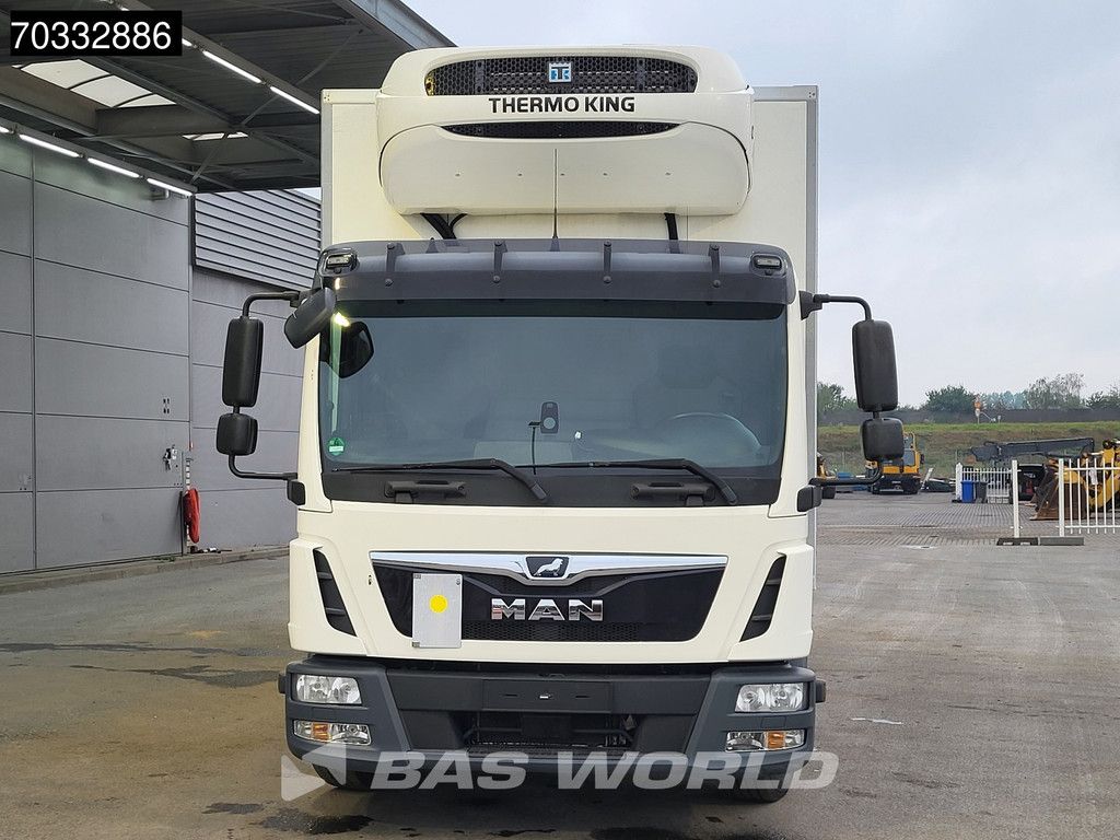 MAN TGL 12.250 4X2 12tonner Thermo King T-1000R 1500kg Ladebordwand Euro 6