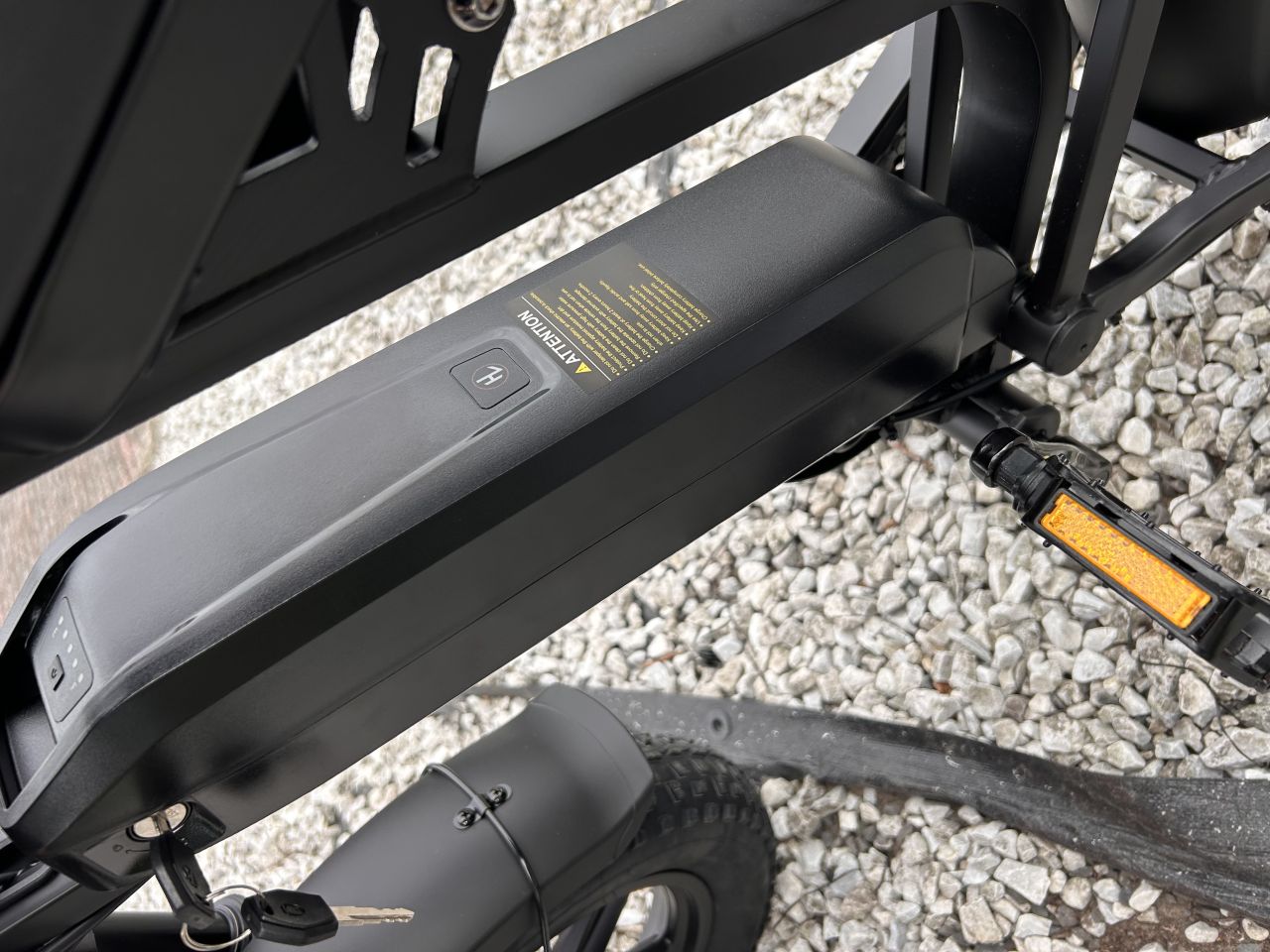 QM V20 Pro Skinnybike – Zwart– Full Option Ebike Fatbike