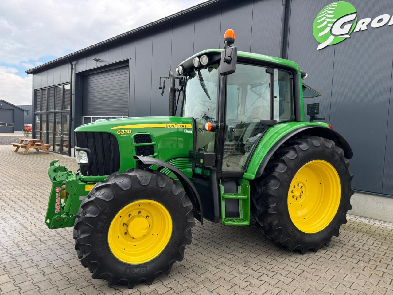 John Deere 6330 Premium AP
