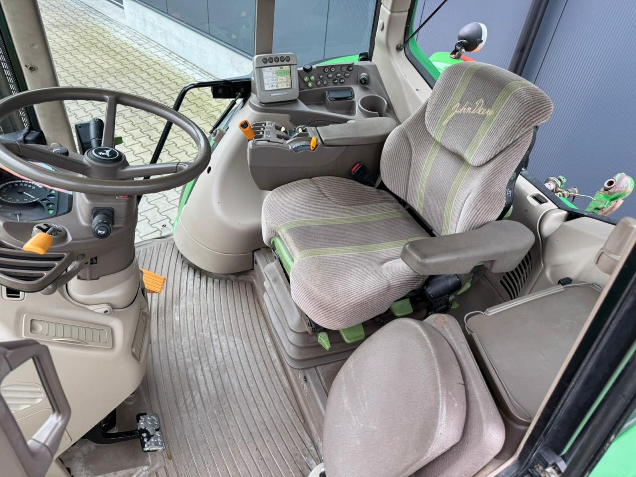 John Deere 6330 Premium AP