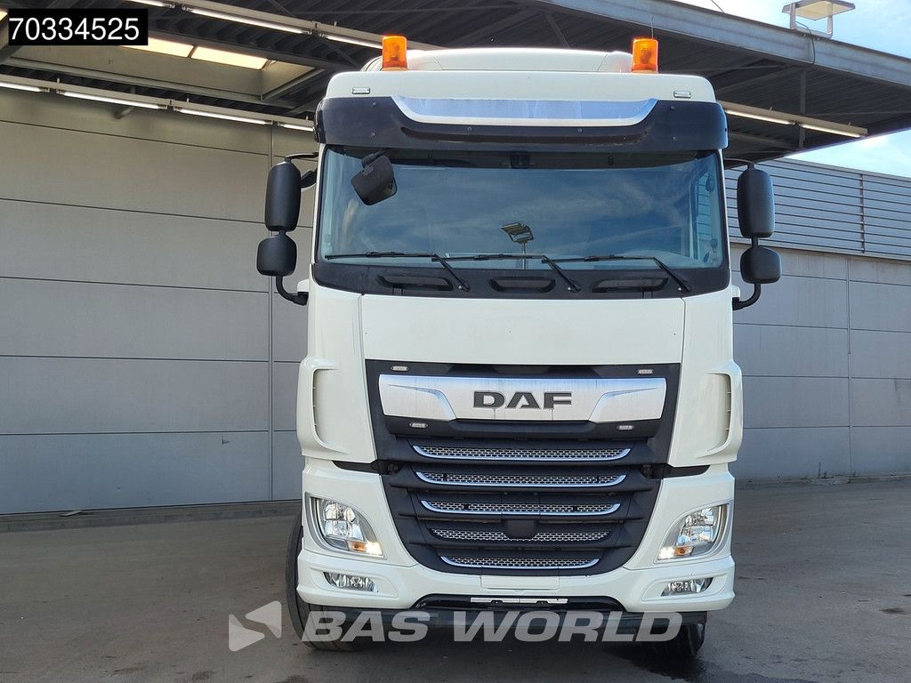 DAF XF 530 6X4 SC Retarder ACC Navi Big Axles