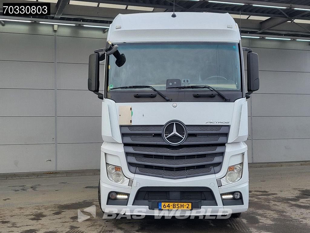 Mercedes Actros 1843 4X2 BigSpace NL-Truck Retarder 2x Tanks