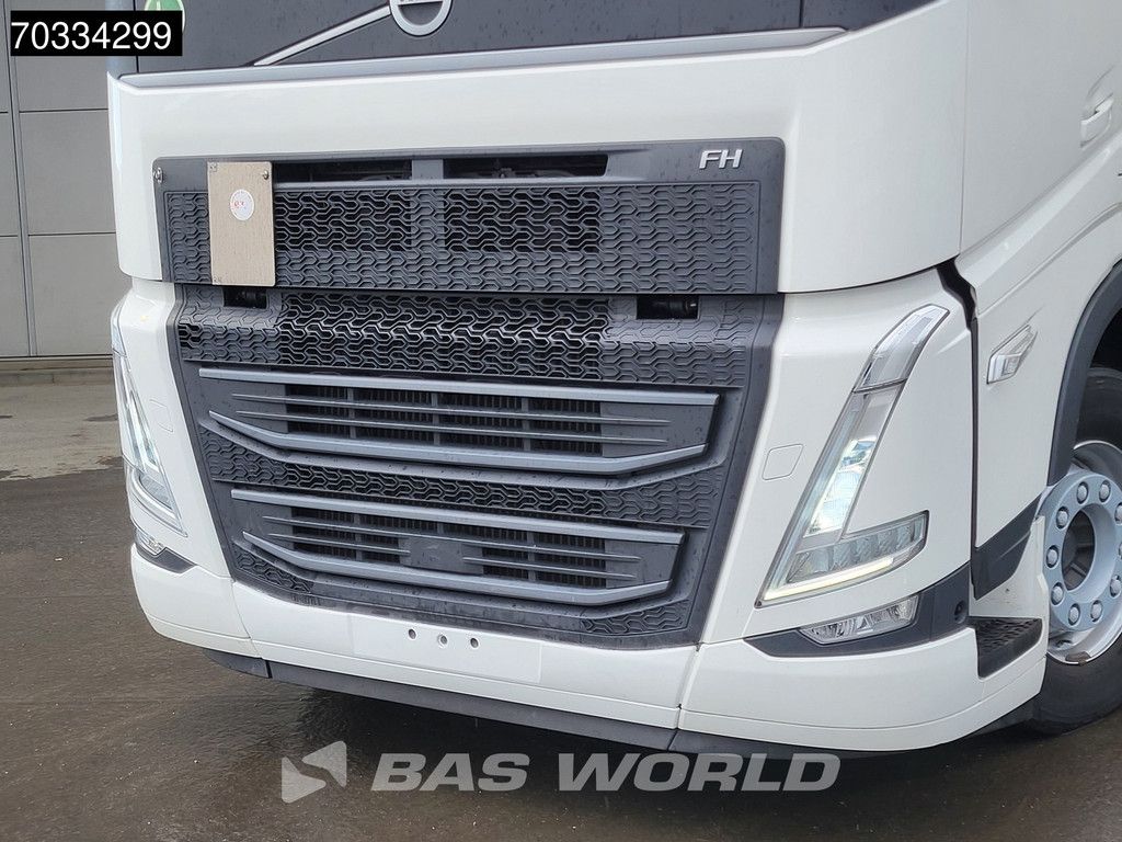Volvo FH 500 4X2 XL 2x Tanks I-ParkCool ACC Navi