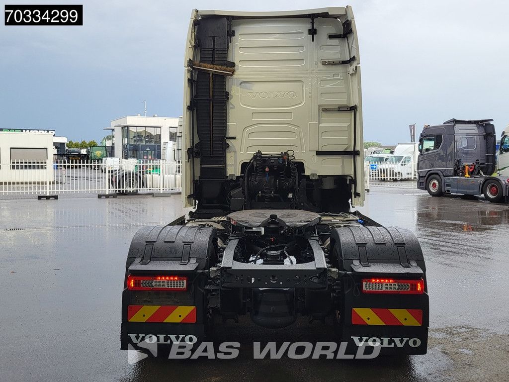 Volvo FH 500 4X2 XL 2x Tanks I-ParkCool ACC Navi