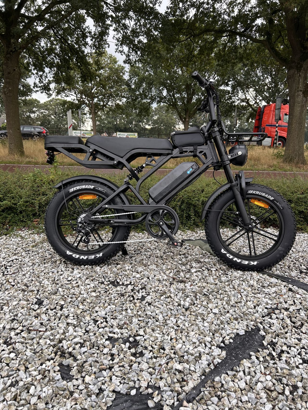 QM V20 Pro Luxury – Zwart – Full Option Fatbike Ebike