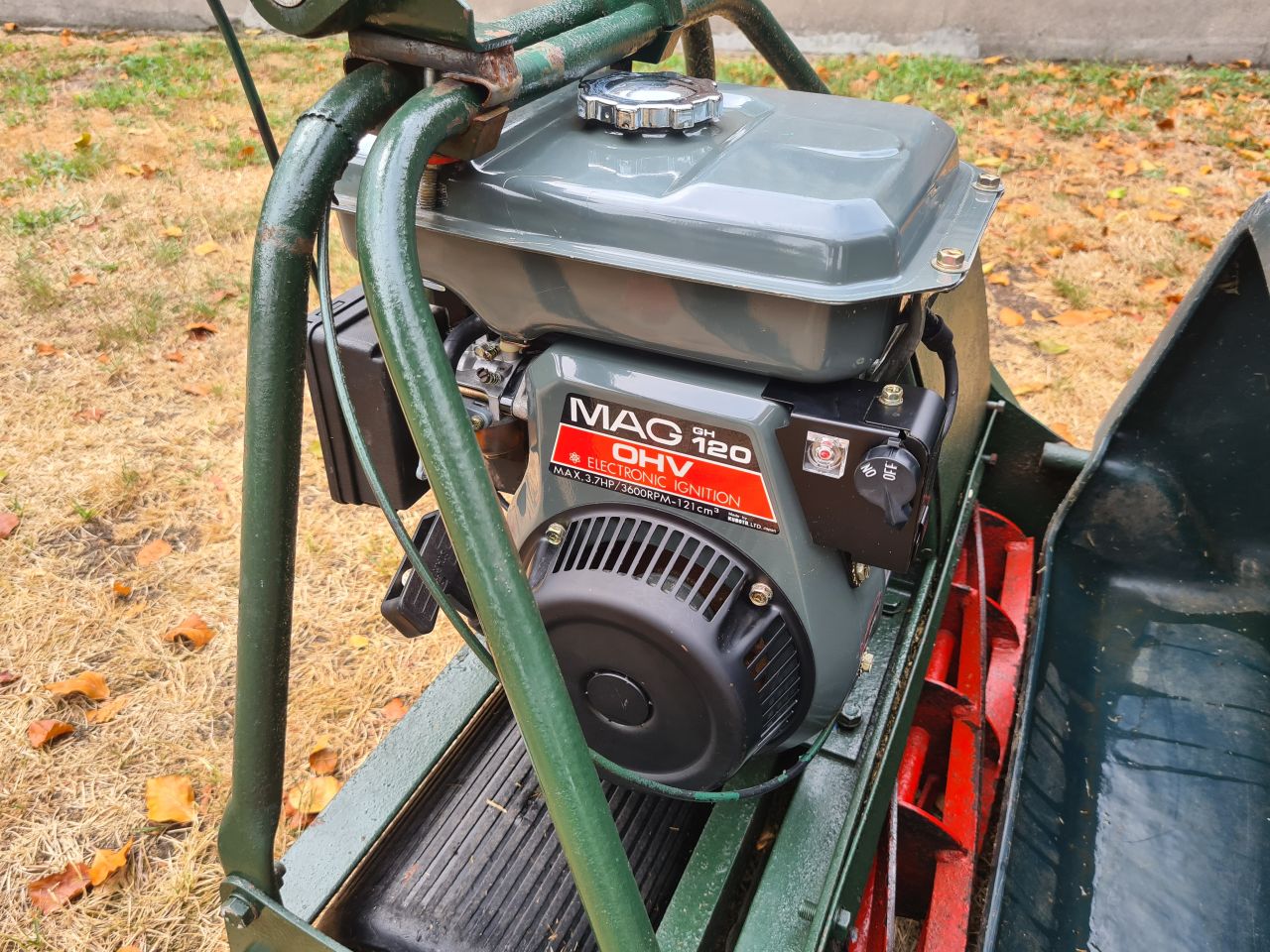 Atco kooimaaier 65 cm werkbreedte Kubota Mag 120 motor.