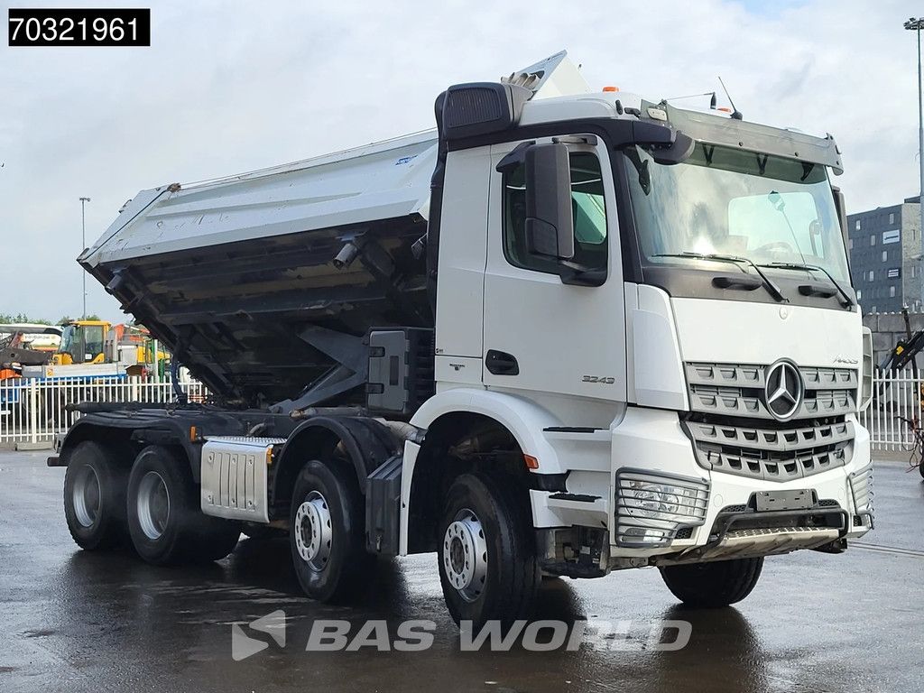 Mercedes Arocs 3243 8X4 11m3 2-way tipper steelsuspension Big-Axle Automatic Euro 6