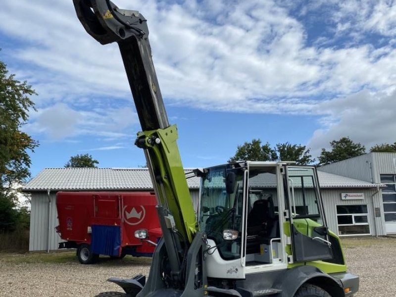 Claas TORION 738 T SINUS