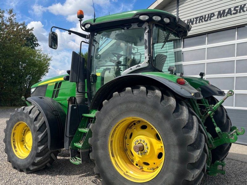 John Deere 7290R Gods med frontlift