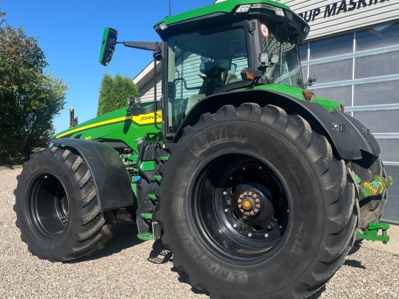 John Deere 8R340 Signature Edition med alt udstyr