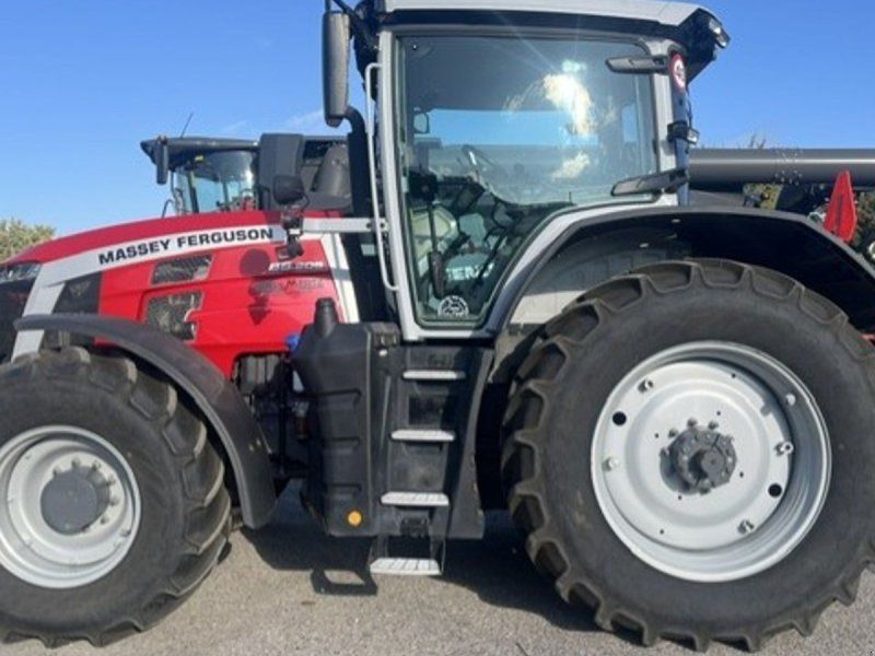 Massey Ferguson 8S205
