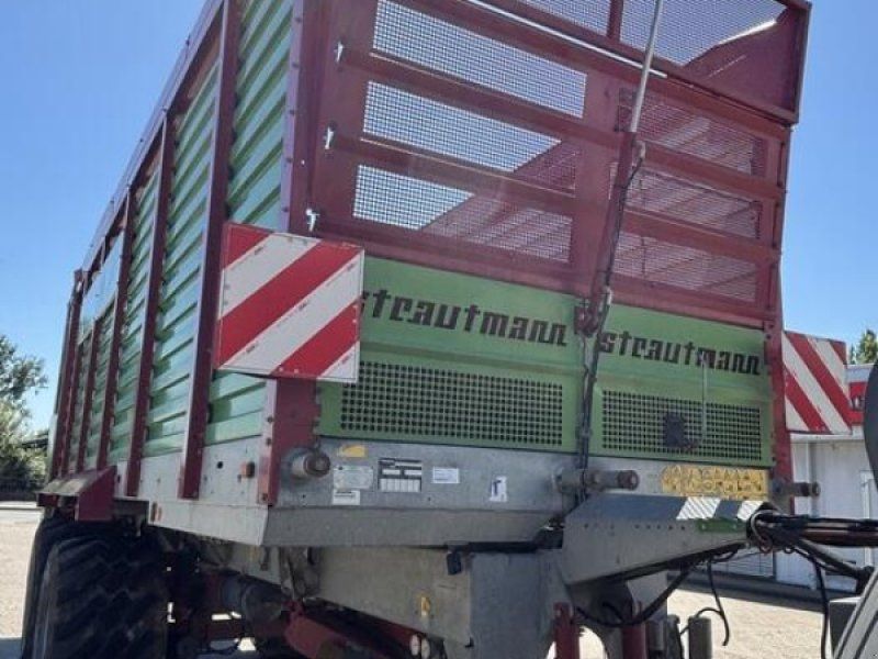 Strautmann GIGA TRAILER 4601 DO