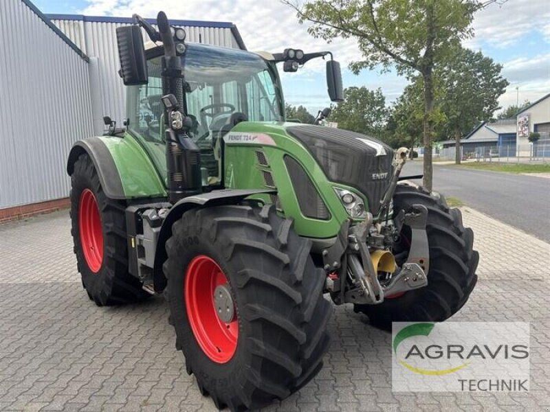 Fendt 724 VARIO S4 Profi Plus
