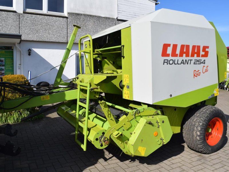 Claas Rollant 254 RC