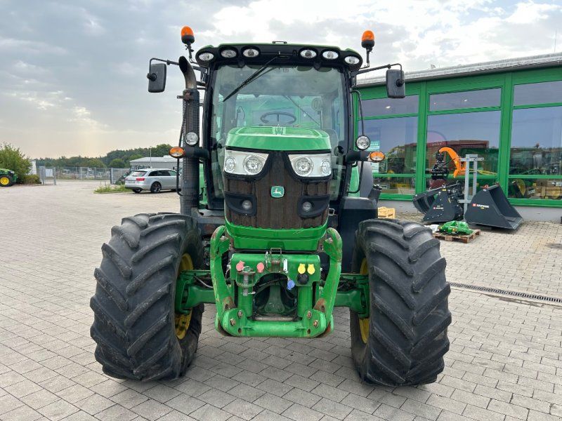John Deere 6125R