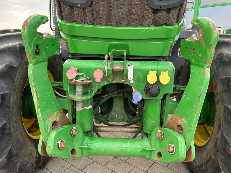 John Deere 6125R