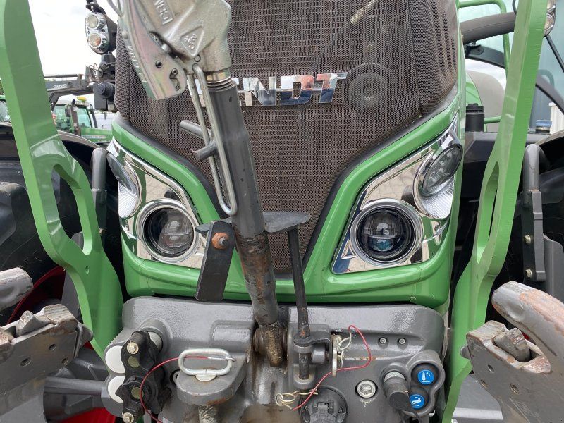 Fendt 516 Vario SCR Profi