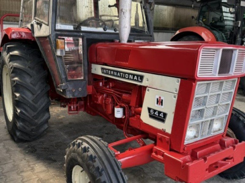 Case IH 644