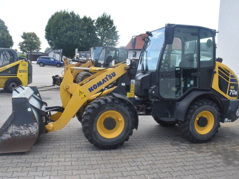 Komatsu WA70M-8E0 mit Straßenzulassung