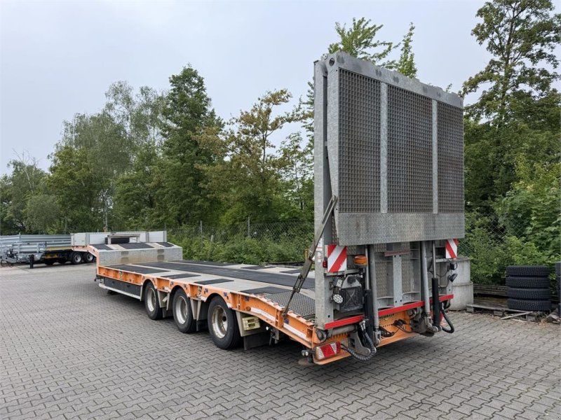 Humbaur HTS30 3 Achs Sattel, neuwertig