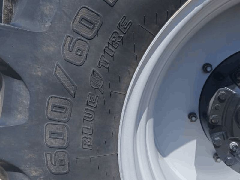 Trelleborg 710/60R42 + 600/60R30 VF dæk med fælge