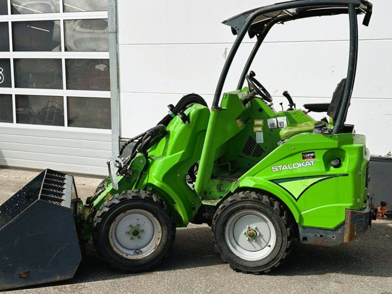 Avant R28