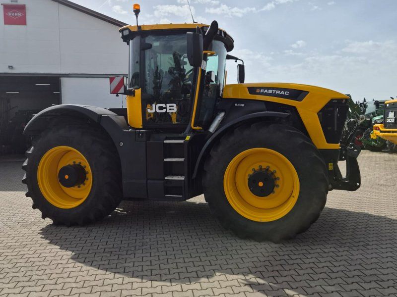 JCB Fastrac 6300