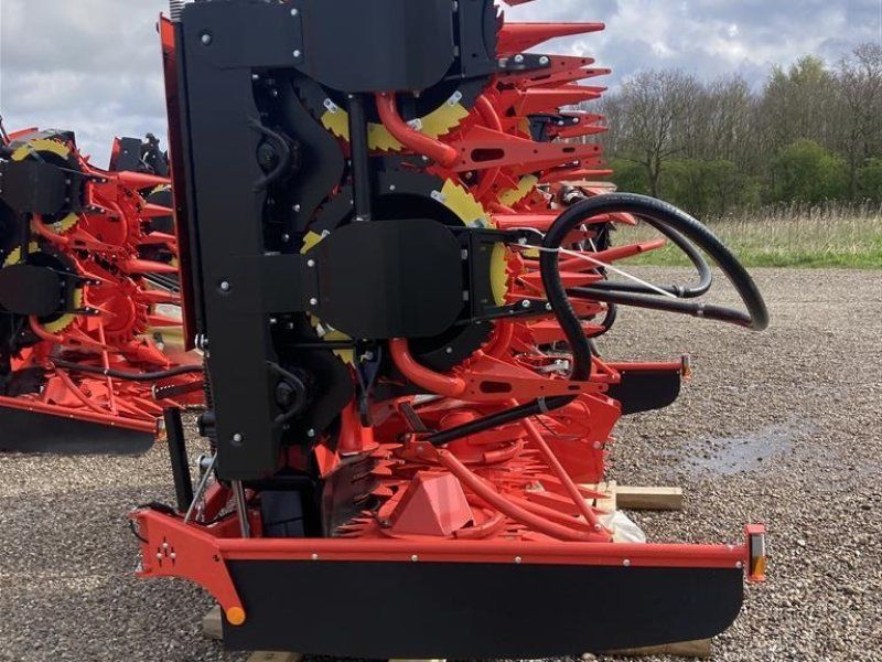 Claas KEMPER 390 PRO