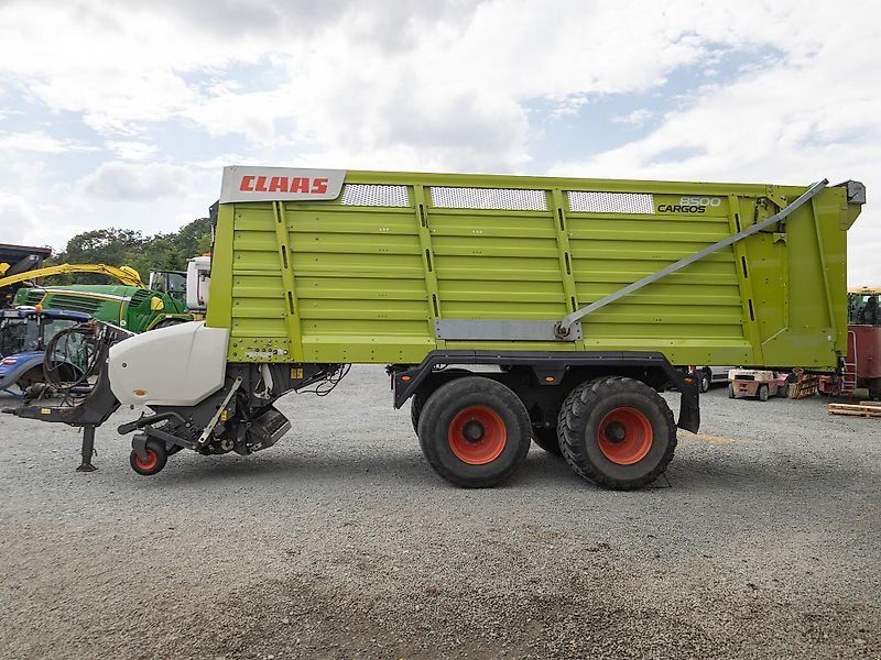 Claas Cargos 8500