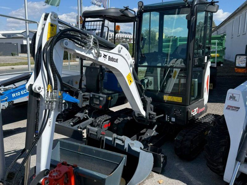 Bobcat E20z