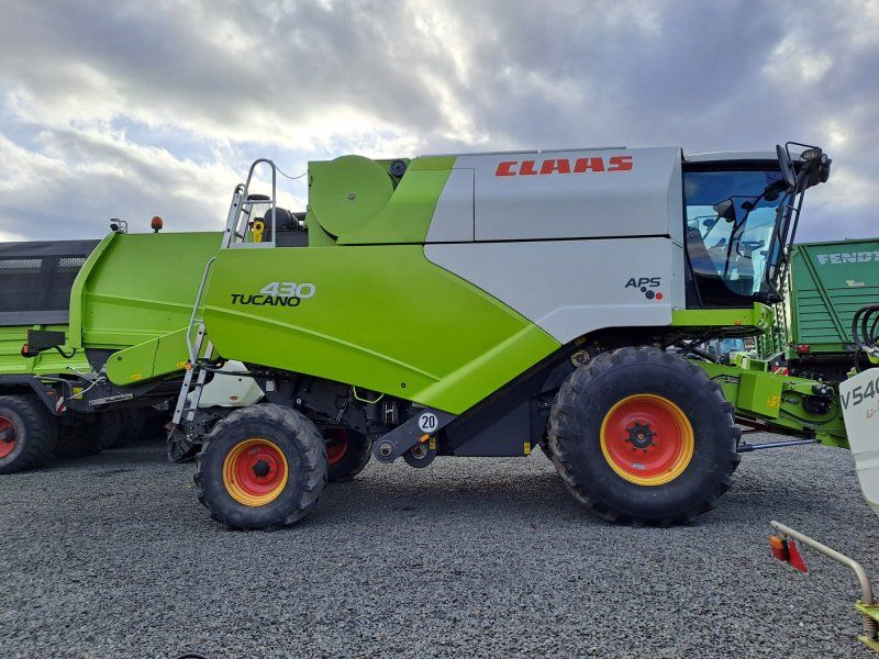 Claas Tucano 430 AC
