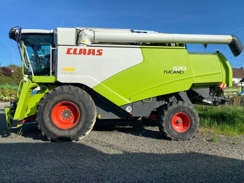 Claas Tucano 570
