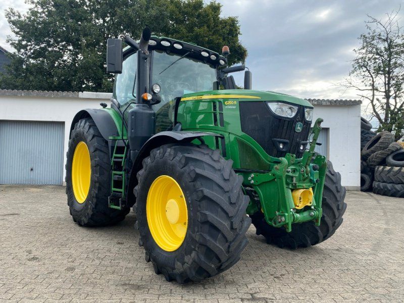 John Deere 6250R