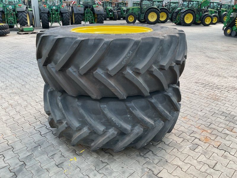 Mitas 650/75R42
