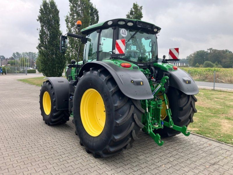 John Deere 6R 185
