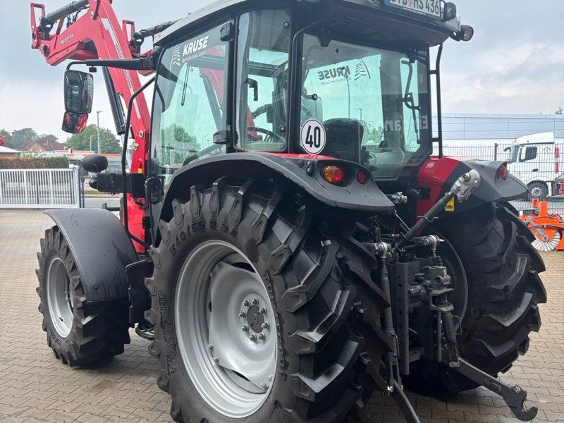 Massey Ferguson 4709 M
