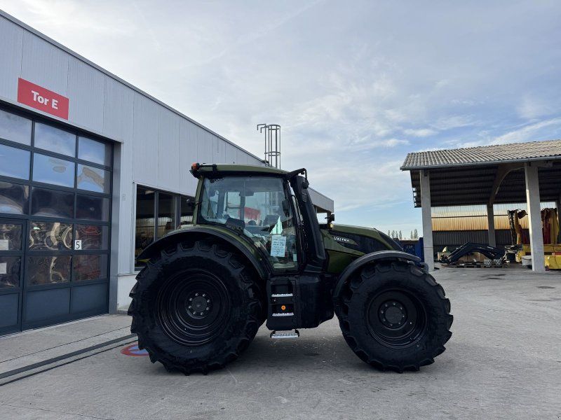 Valtra N175