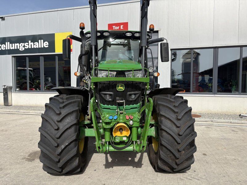 John Deere 6140R