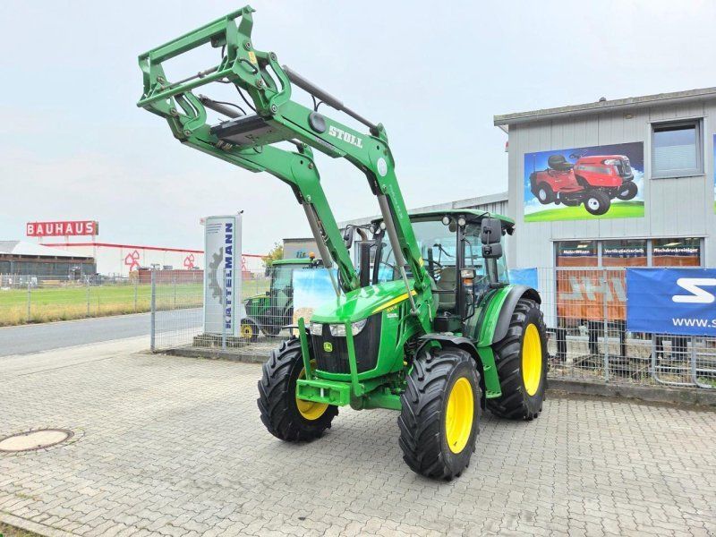 John Deere 5090M