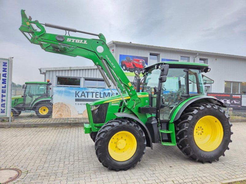 John Deere 5090M
