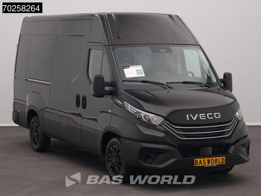 Iveco Daily 35S21 210PK 3.0L Automaat Black Ed. 2025 model L2H2 ACC LED CarPlay Velgen Camera 12m3 Klima