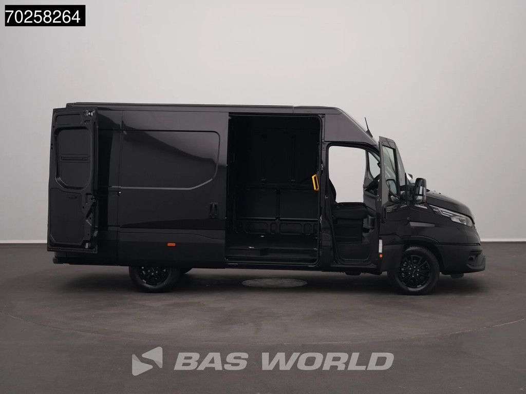 Iveco Daily 35S21 210PK 3.0L Automaat Black Ed. 2025 model L2H2 ACC LED CarPlay Velgen Camera 12m3 Klima