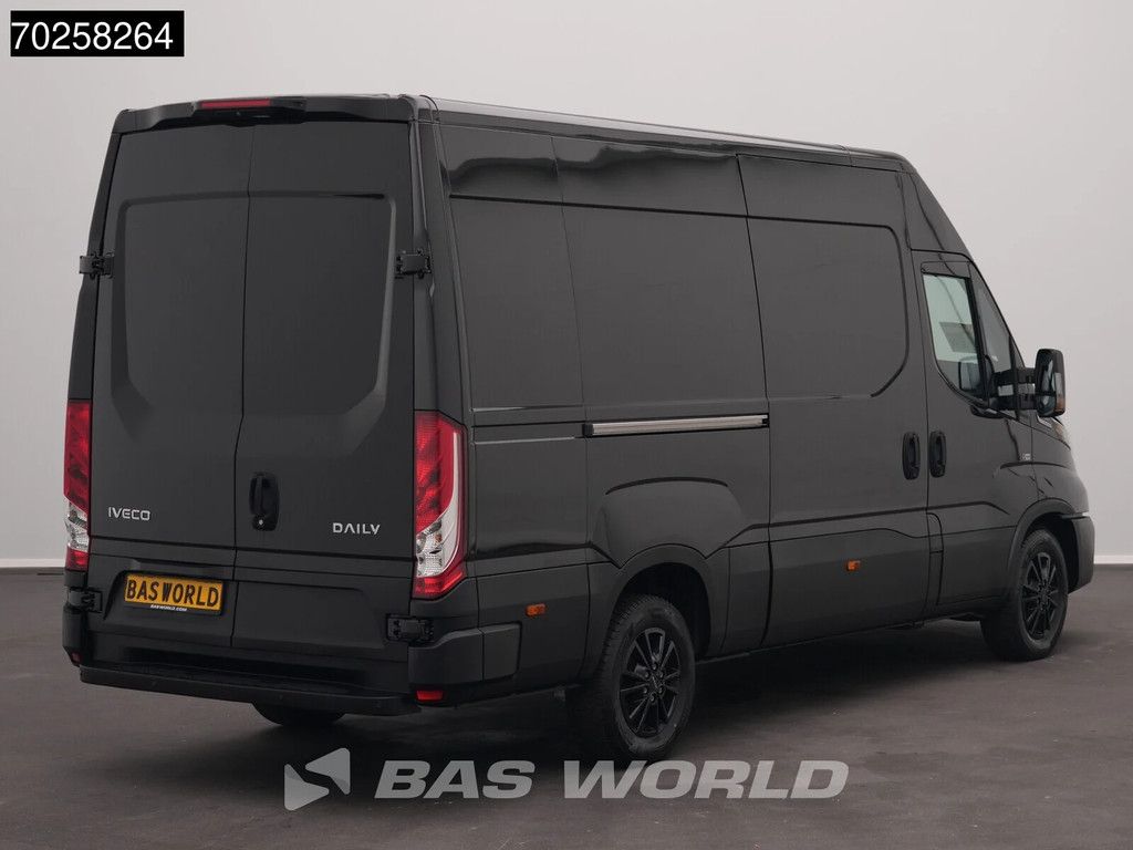 Iveco Daily 35S21 210PK 3.0L Automaat Black Ed. 2025 model L2H2 ACC LED CarPlay Velgen Camera 12m3 Klima