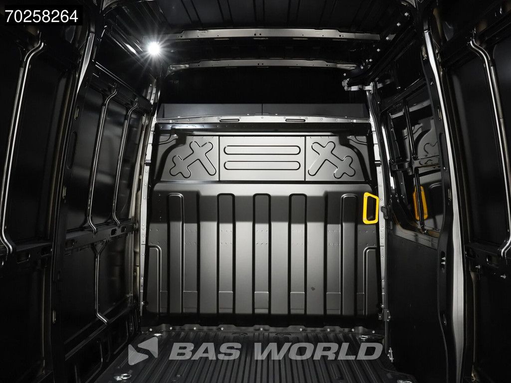 Iveco Daily 35S21 210PK 3.0L Automaat Black Ed. 2025 model L2H2 ACC LED CarPlay Velgen Camera 12m3 Klima