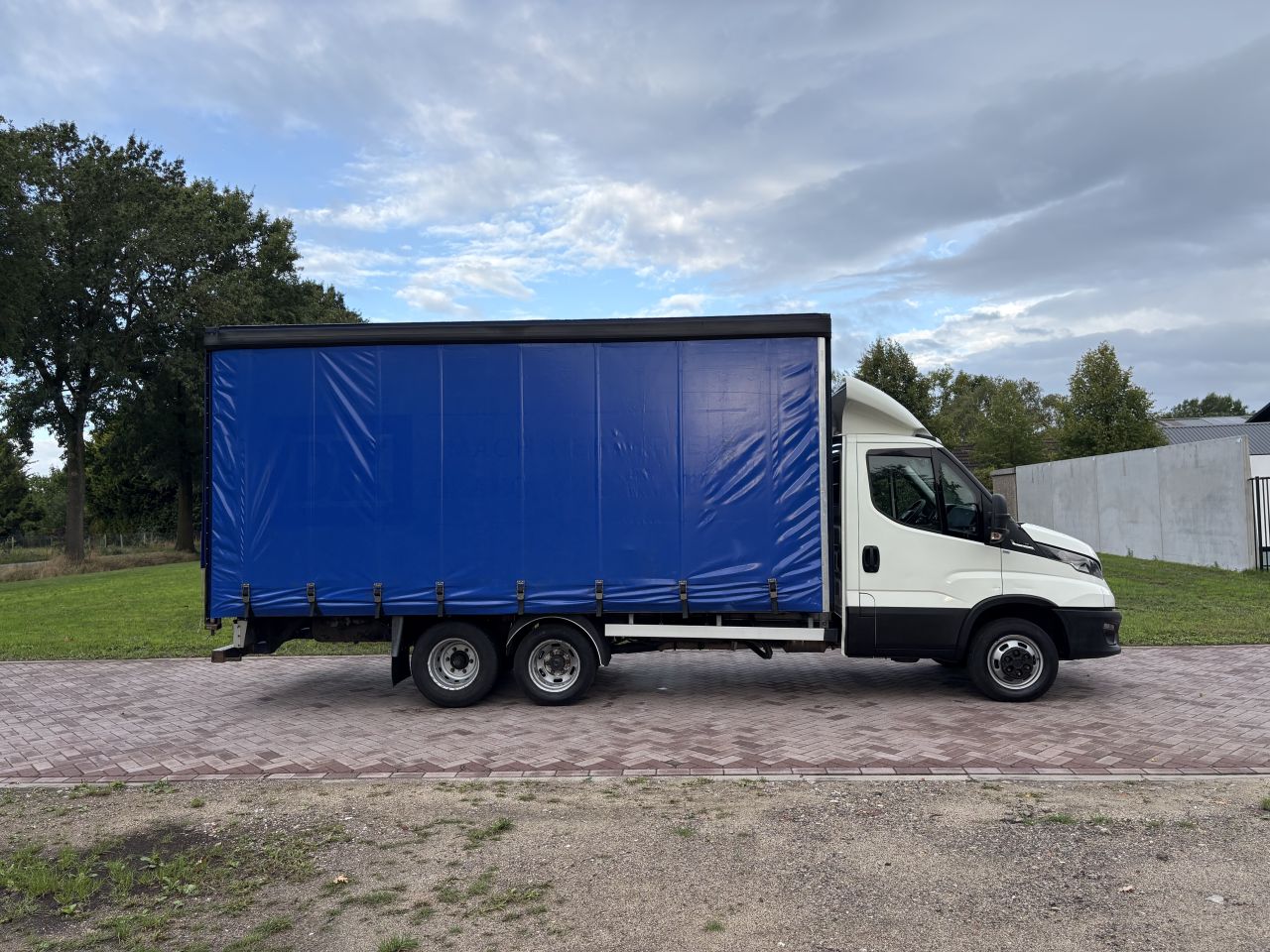 Be trekker IVECO Daily 40C18 schuifzeilen Clixtar