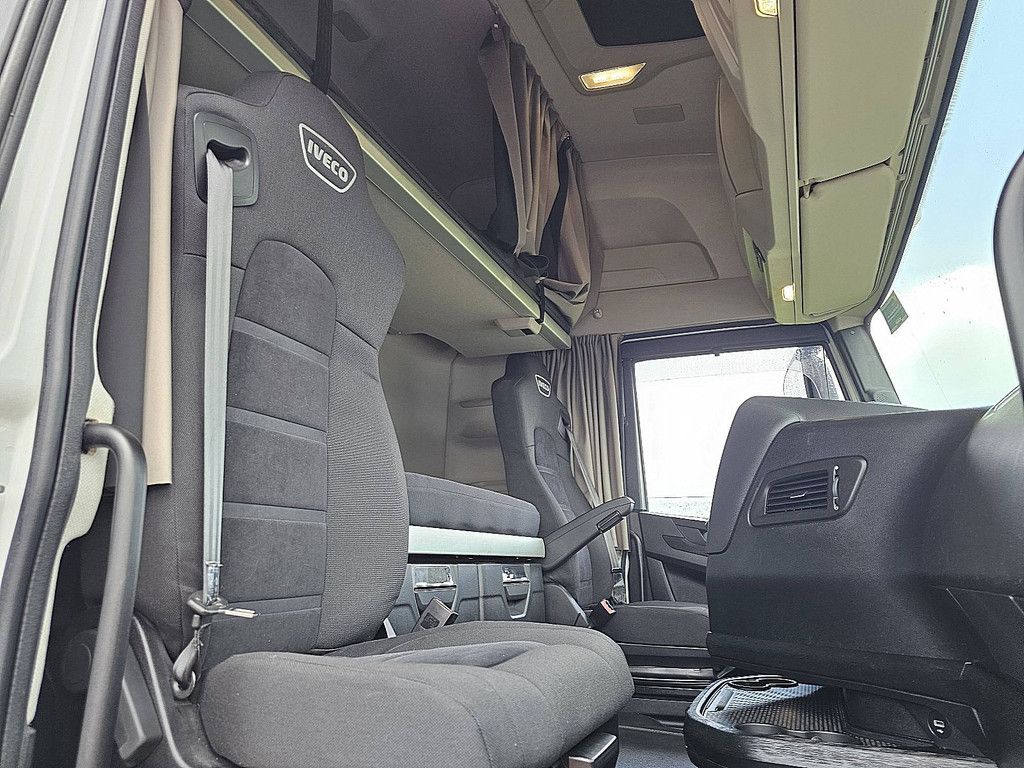 IVECO S-WAY AS440S51