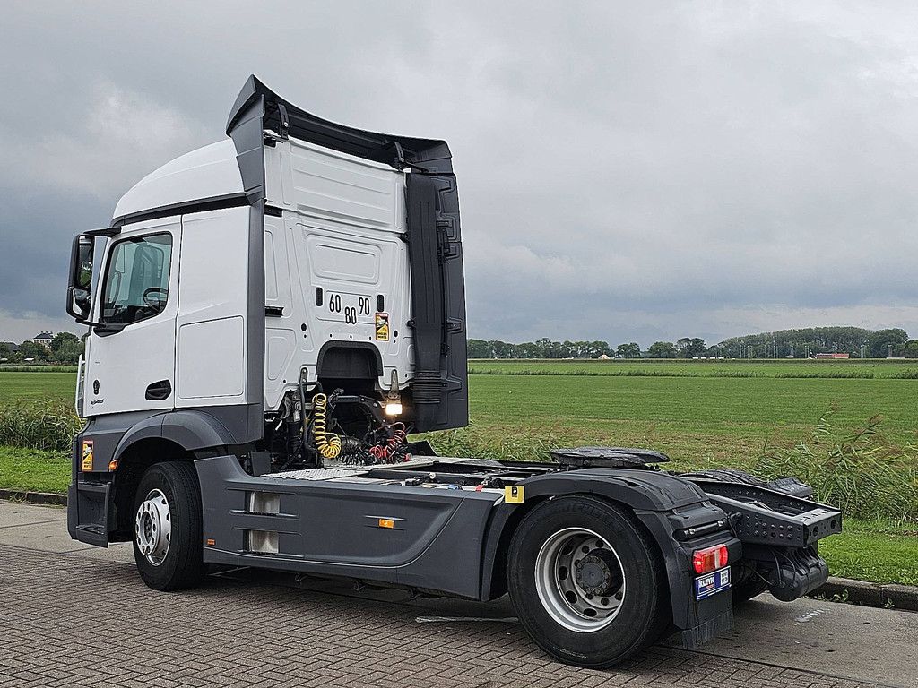 MERCEDES-BENZ ACTROS 1845 LS