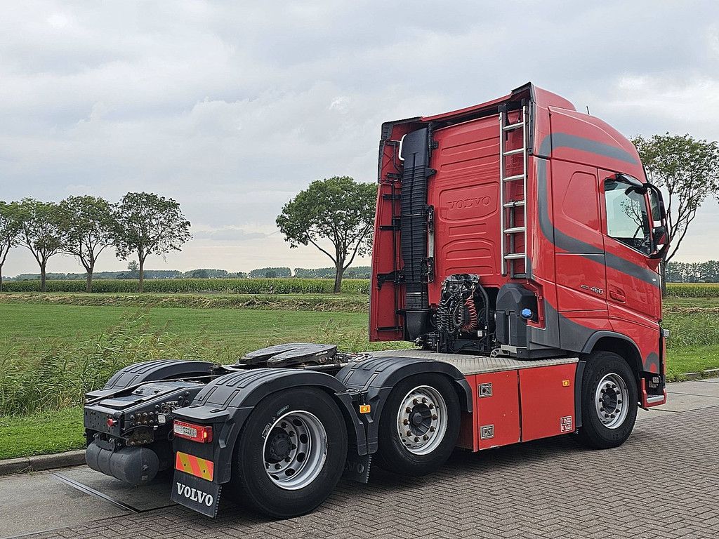 VOLVO FH 460 6x2 xenon skirts