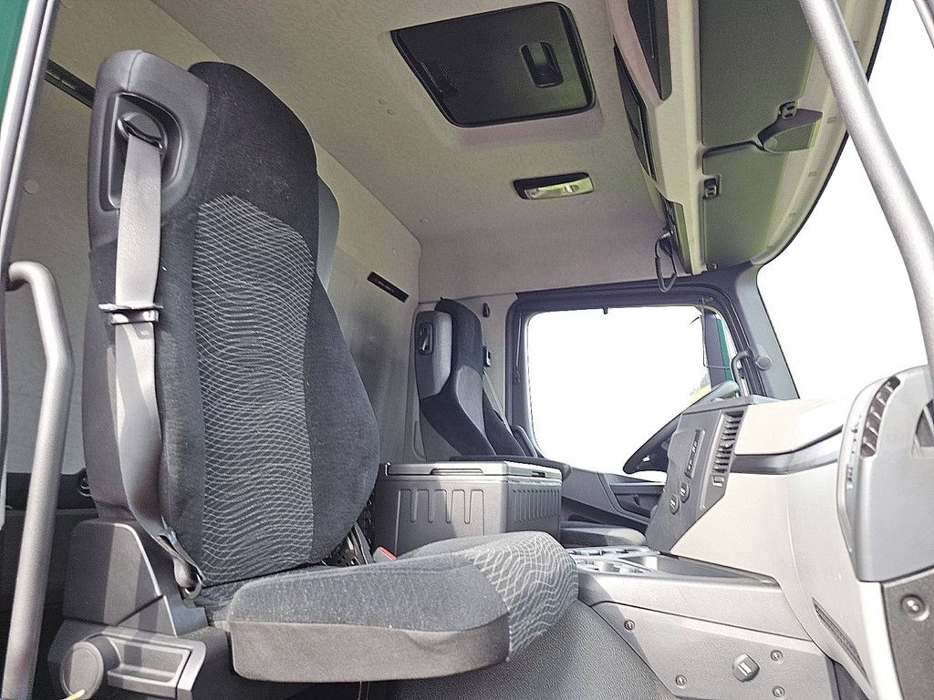 MERCEDES-BENZ ACTROS 1846 LS short cab retarder
