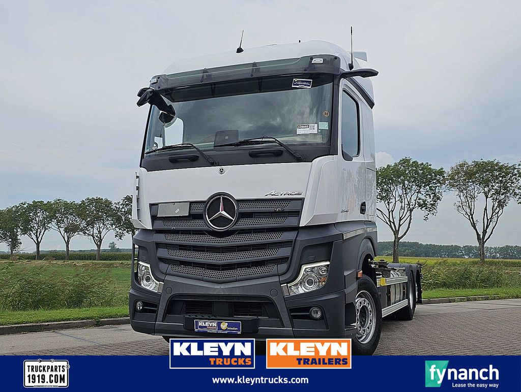 MERCEDES-BENZ ACTROS 2548 6x2 retarder wb490